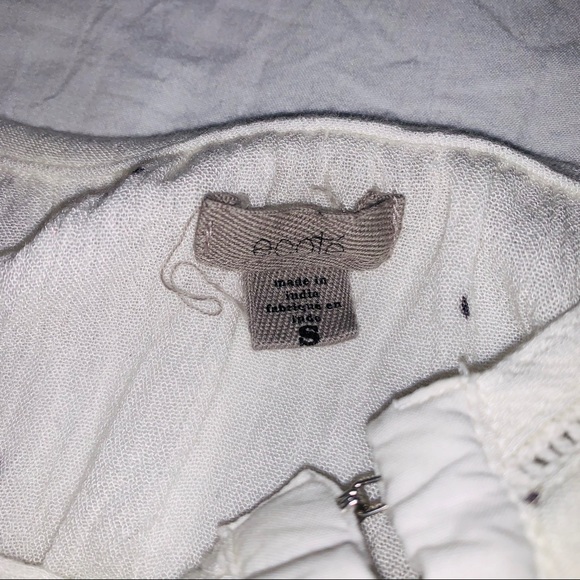 ECOTE Boho Cold Shoulder Cream Color Flowy Top - Picture 5 of 8